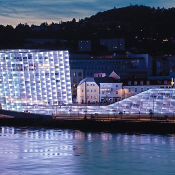 Adventní Linz a Muzeum budoucnosti AEC