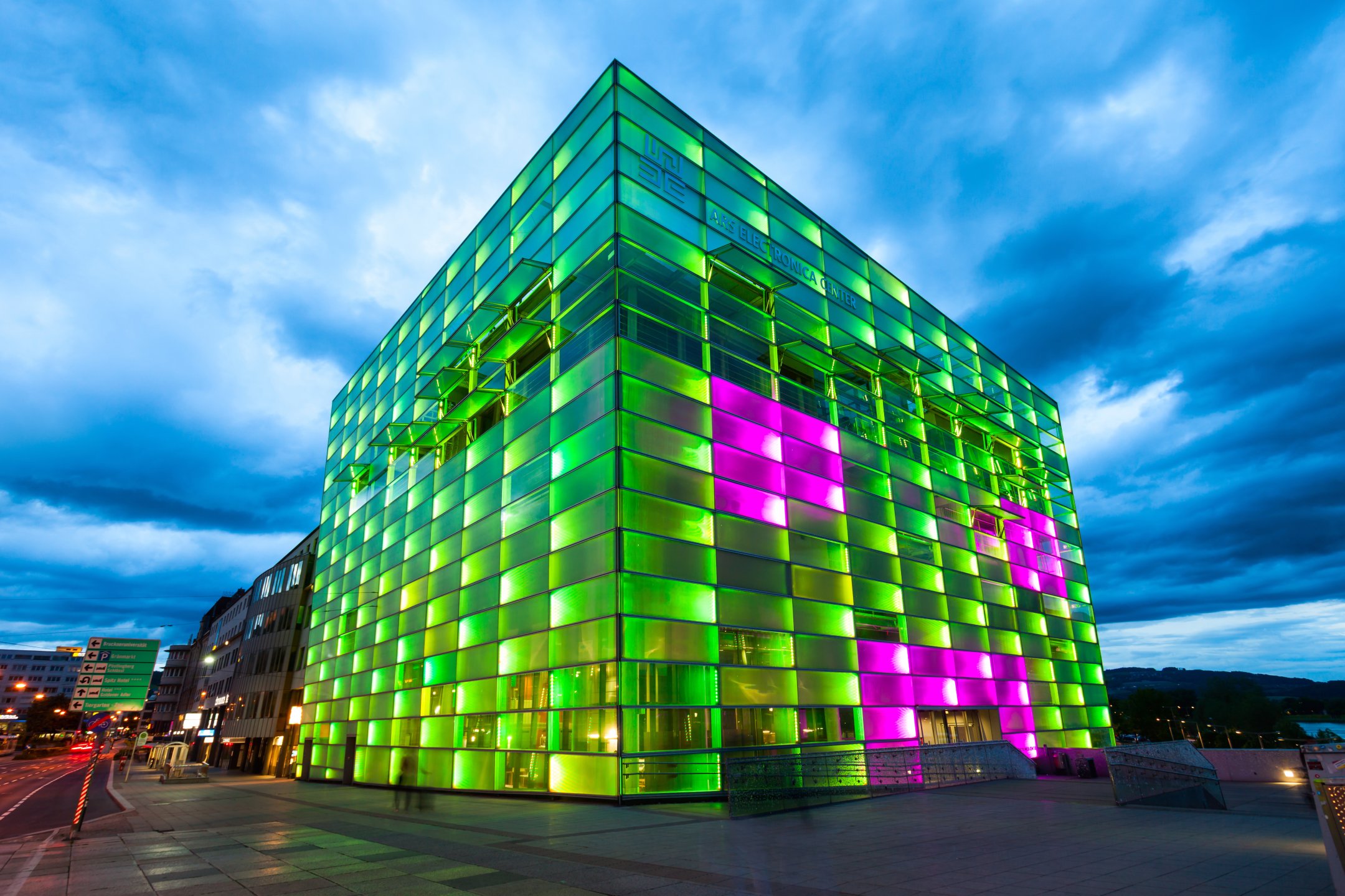 Linz a muzeum budoucnosti AEC