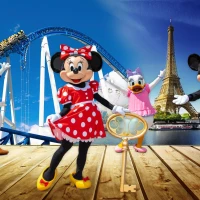 Disneyland a Paříž