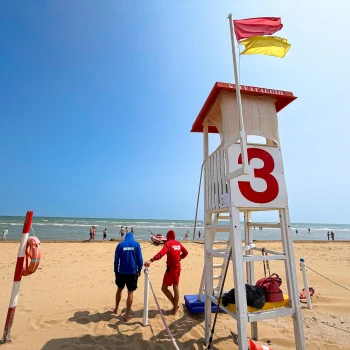 Lignano Sabbiadoro – moře a bazén s tobogány