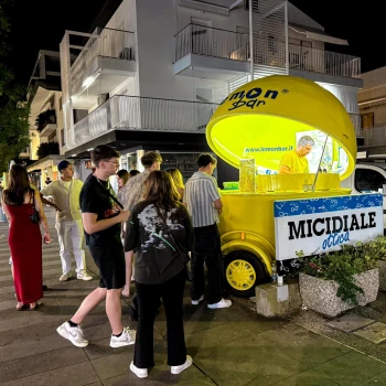 Lignano Sabbiadoro – moře a bazén s tobogány