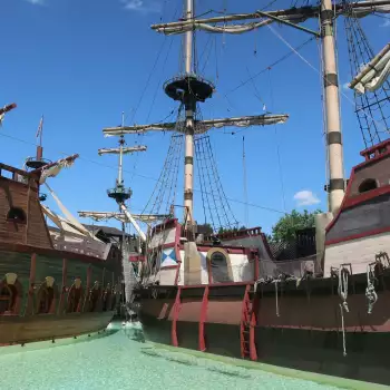 Benátky a zábavní park Gardaland