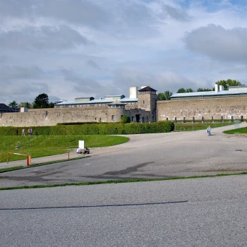 Mauthausen a Linec – Paměť a chuť Rakouska