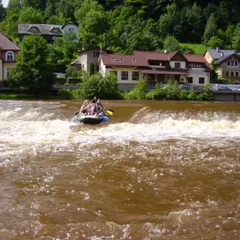 Rafty na Jizeře