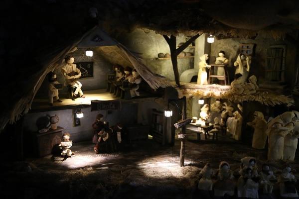 Podřipský betlém a výrobek z kukuřičného šustí