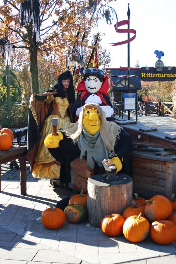 Halloween v Legolandu