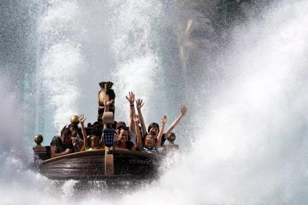 Europapark a Delfíní laguna