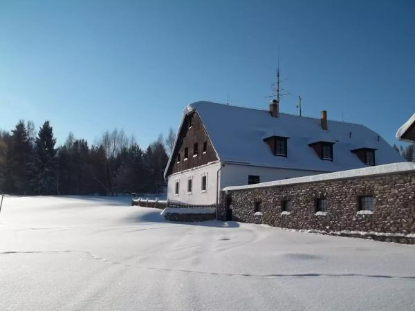 Penzion Baurů Dvůr - LVK