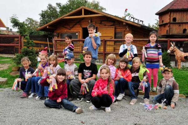 Velikonoční výroba svíček