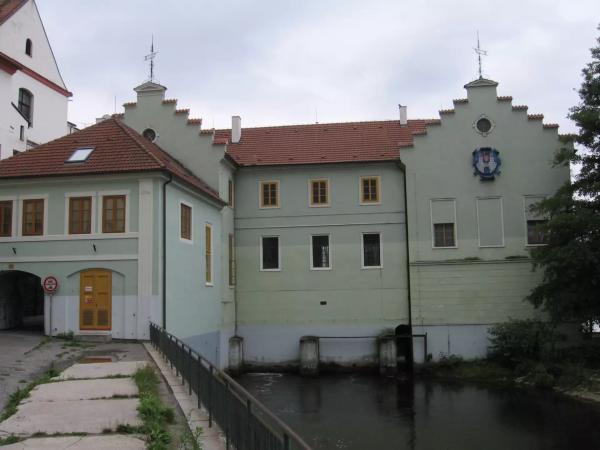 Jaderná elektrárna Temelín a historické město Písek