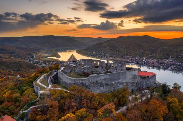 Budapešť