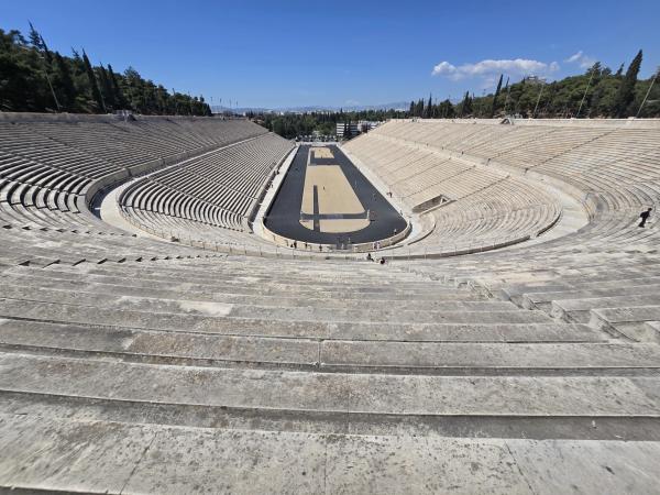 Athény, kláštery Meteora a Olympská riviéra