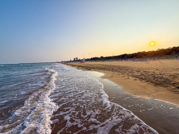 Lignano Sabbiadoro – moře a bazén s tobogány