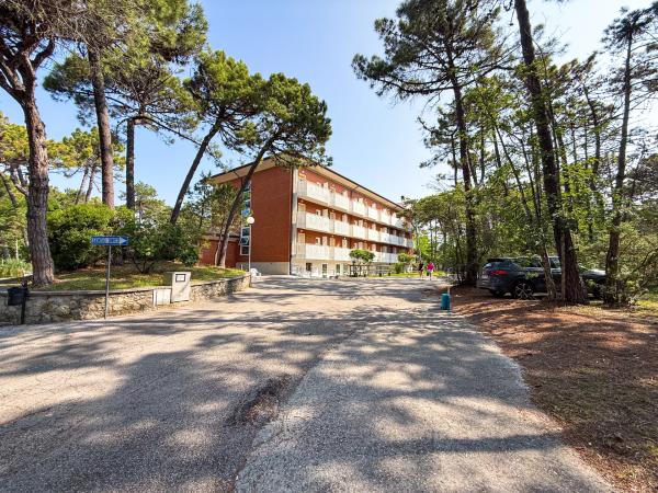 Lignano Sabbiadoro – moře a bazén s tobogány