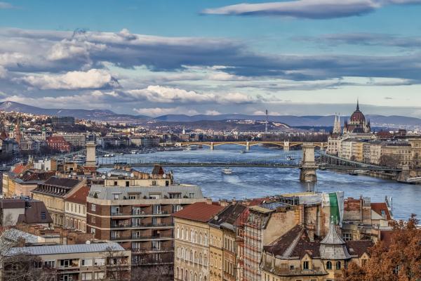 Budapešť