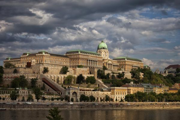 Budapešť