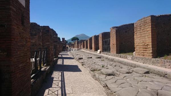 Antický Řím a Vatikán s výletem na Vesuv a do Pompejí
