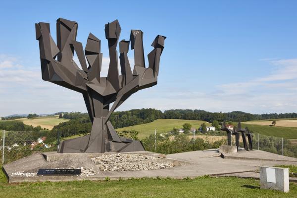 Koncentrační tábor Mauthausen a Linec